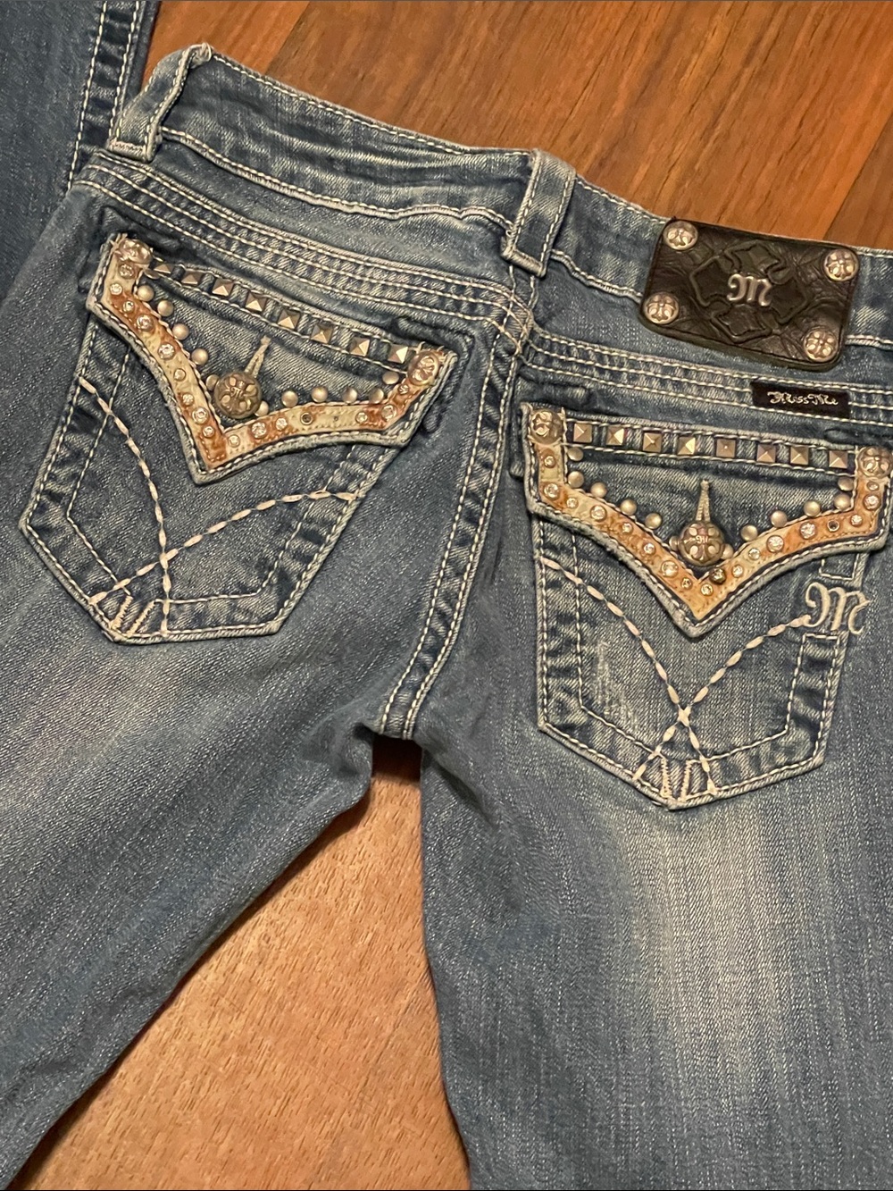 Miss Me Bootcut Cowhide Pocket Jeans Size 25x34